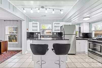 3521 Oakwood Avenue, Charlotte, NC 28205 - Photo 11