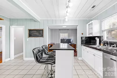 3521 Oakwood Avenue, Charlotte, NC 28205 - Photo 13