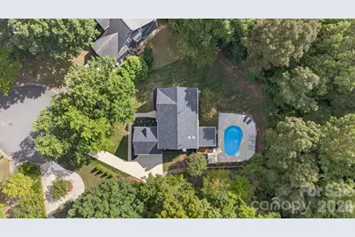 5800 Paper Whites Place, Charlotte, NC 28269 - Photo 47