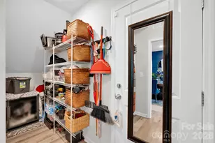 4301 Grove St, Charlotte, NC 28269 - Photo 17