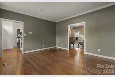 550 20th Avenue Court NW, Hickory, NC 28601 - Photo 9