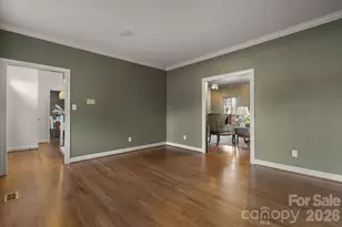 550 20th Ave Ct NW, Hickory, NC 28601 - Photo 9