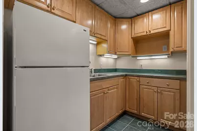 550 20th Avenue Court NW, Hickory, NC 28601 - Photo 37