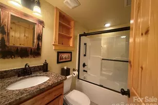 476 Double Eagle Dr, Nebo, NC 28761 - Photo 35