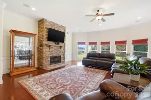 5509 Holly Hills Dr, Waxhaw, NC 28173 - Photo 5