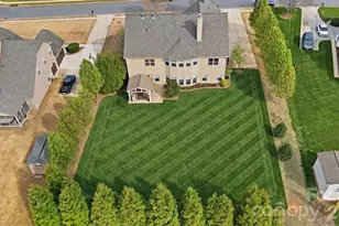 5509 Holly Hills Dr, Waxhaw, NC 28173 - Photo 3