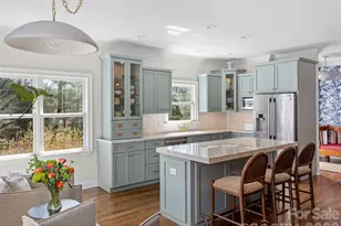 604 Holt Ln, Asheville, NC 28803 - Photo 9