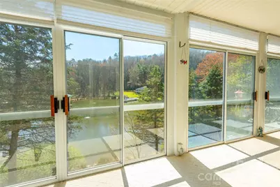 116 Lakeview Court, Brevard, NC 28712 - Photo 23