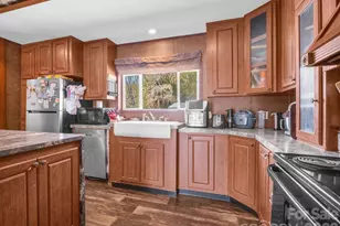 120 Quiet Stream Ln, Hendersonville, NC 28791 - Photo 13