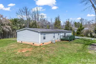 120 Quiet Stream Ln, Hendersonville, NC 28791 - Photo 3