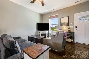 486 Cardwell Ln, Fletcher, NC 28732 - Photo 5