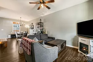 486 Cardwell Ln, Fletcher, NC 28732 - Photo 5