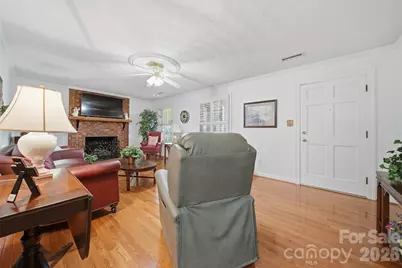 6999 W Nc 10 Highway, Vale, NC 28168 - Photo 5