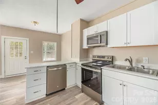 448 Sand Hill Rd, Asheville, NC 28806 - Photo 7