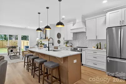 1802 Vinton Street, Charlotte, NC 28216 - Photo 7