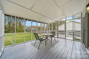 1951 19th Ave Dr NE, Hickory, NC 28601 - Photo 27