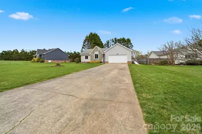 1951 19th Avenue Drive NE #27, Hickory, NC 28601 - Photo 33