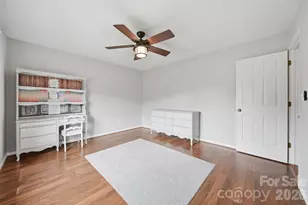 1951 19th Ave Dr NE, Hickory, NC 28601 - Photo 23