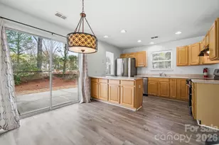 2906 Caldwell Ridge Pkwy, Charlotte, NC 28213 - Photo 9