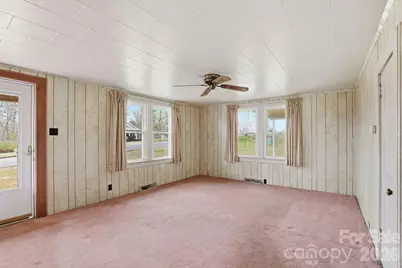 641 Central Drive, Statesville, NC 28677 - Photo 9