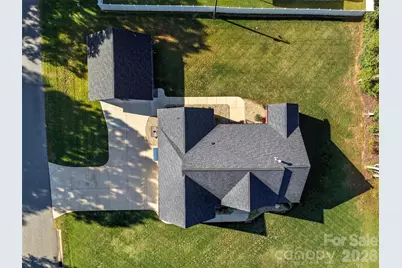 706 Toncin Avenue, Bessemer City, NC 28016 - Photo 37