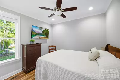 706 Toncin Avenue, Bessemer City, NC 28016 - Photo 17