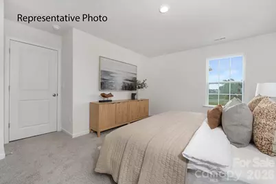 2102 10th Street SE, Hickory, NC 28602 - Photo 9