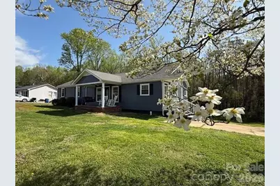 636 Willis Road, Dallas, NC 28034 - Photo 1