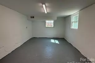 636 Willis Rd, Dallas, NC 28034 - Photo 23