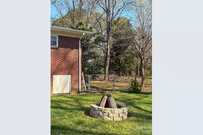 2011 Mountain Creek Road, Albemarle, NC 28001 - Photo 27