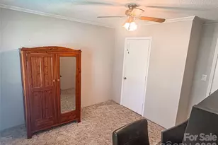 2011 Mountain Creek Rd, Albemarle, NC 28001 - Photo 19