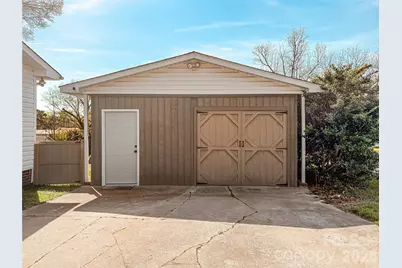 2011 Mountain Creek Road, Albemarle, NC 28001 - Photo 3