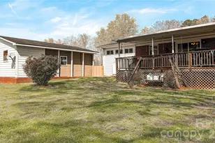 2011 Mountain Creek Rd, Albemarle, NC 28001 - Photo 23