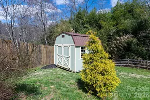 86 Rolling Hills Rd, Canton, NC 28716 - Photo 35