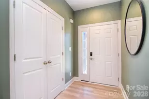 1021 Vickie Ln, Matthews, NC 28104 - Photo 5