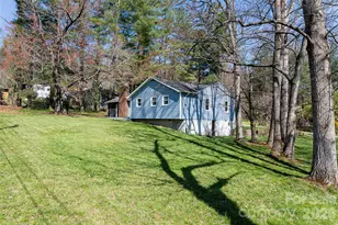 215 Browning Ave, Hendersonville, NC 28791 - Photo 35