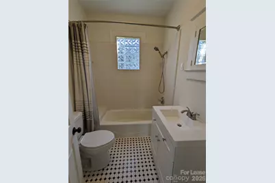 1324 Thomas Avenue, Charlotte, NC 28205 - Photo 11