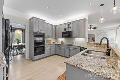 10131 Standing Stone Court, Charlotte, NC 28210 - Photo 13