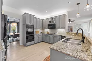 10131 Standing Stone Ct, Charlotte, NC 28210 - Photo 13