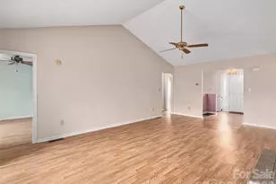 20 Cedarcliff Cir, Asheville, NC 28803 - Photo 5