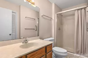 20 Cedarcliff Cir, Asheville, NC 28803 - Photo 23