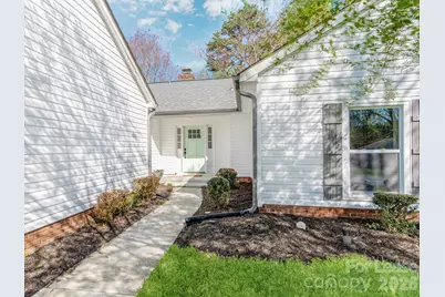 8242 Walnut Creek Lane, Charlotte, NC 28227 - Photo 31