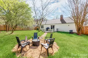 8242 Walnut Creek Ln, Charlotte, NC 28227 - Photo 27