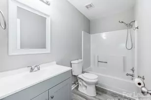 8242 Walnut Creek Ln, Charlotte, NC 28227 - Photo 19