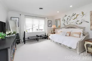 515 Crowfields Ln, Asheville, NC 28803 - Photo 21