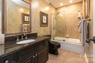 515 Crowfields Ln, Asheville, NC 28803 - Photo 23