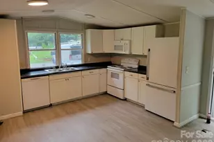 4467 Patti Clymer Dr, Morganton, NC 28655 - Photo 17