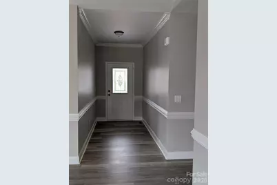 1107 Mayfield Circle NW, Conover, NC 28613 - Photo 9