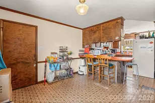 3568 Briarcliff Acres Dr, Lincolnton, NC 28092 - Photo 9