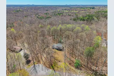 3568 Briarcliff Acres Drive, Lincolnton, NC 28092 - Photo 3